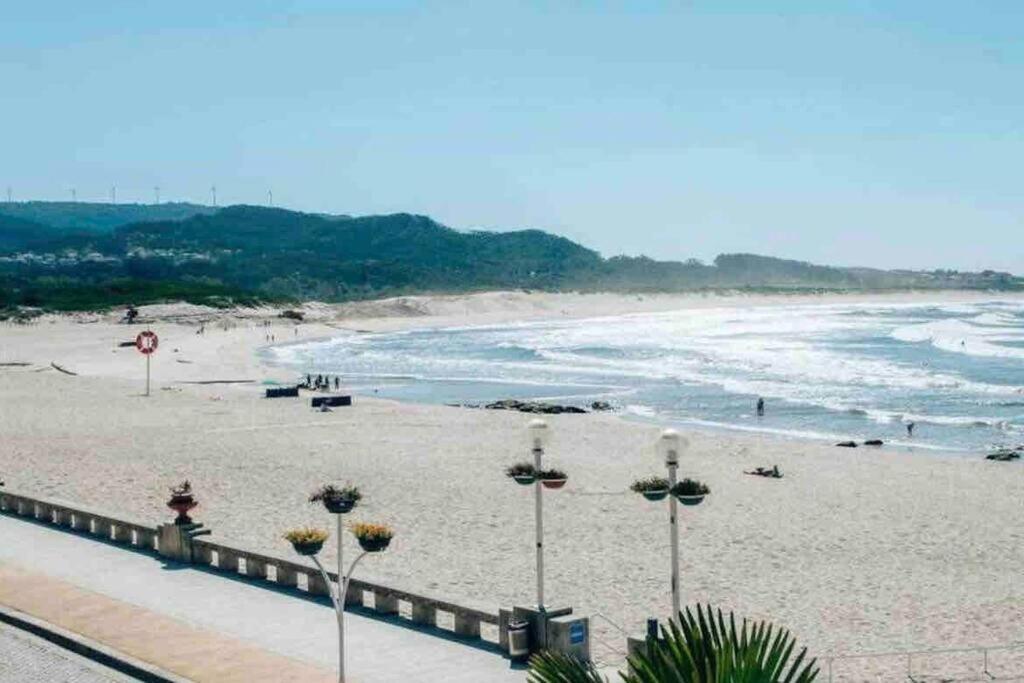Villa - Ancora - 300 Metres De L'Ocean วีลาปรายา เด อันโกรา ภายนอก รูปภาพ